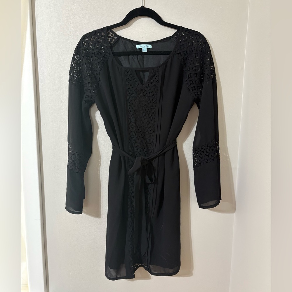 She + Sky Black Long Sleeve Dress